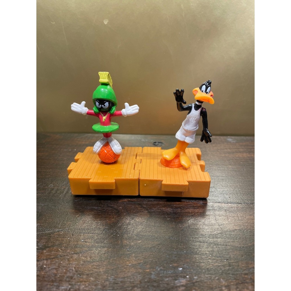 Marvin the‎ Martian Daffy Duck Looney Tunes Space Jam Action McDonald's